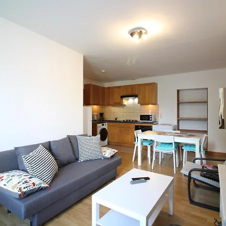 Apartment T3 Avec Parking A La Bourboule, A 500m Des Thermes Et Du Centre, Wifi Inclus - Fr-1-608-14 *