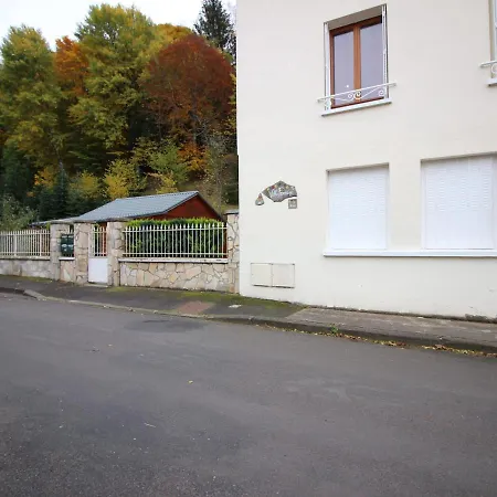T3 Avec Parking A La Bourboule, A 500m Des Thermes Et Du Centre, Wifi Inclus - Fr-1-608-14