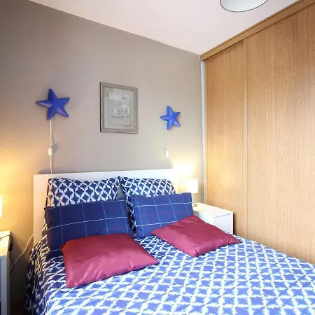 La Bourboule: T3 Confort, Parking, Wifi - Fr-1-608-14 Lejlighed